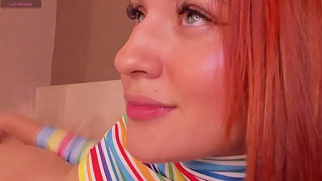 Snapshot of AylinMillerxs chatting on 01-05-25, 11:44 AylinMillerxs online show from 01-05-25, 11:44