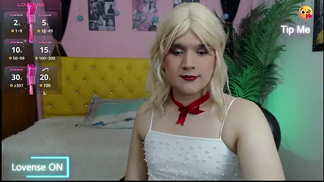Snapshot of Aidan_twink chatting on 12-08-24, 11:08 Aidan twink online show from 12-08-24, 11:08