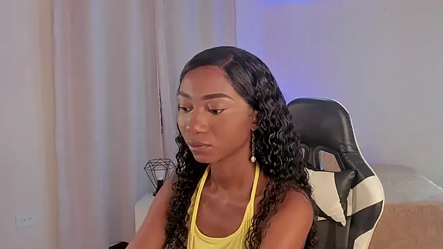 SavannahWildee online show from 01-10-25, 11:11