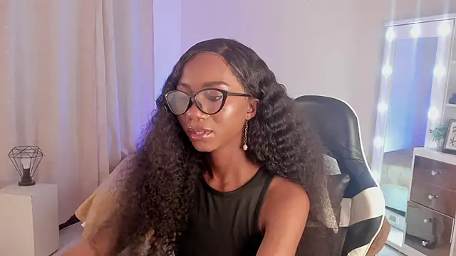 SavannahWildee online show from 01-13-25, 08:48