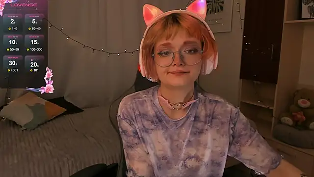 Snapshot of ohliva chatting on 12-10-24, 08:05 ohliva online show from 12-10-24, 08:05