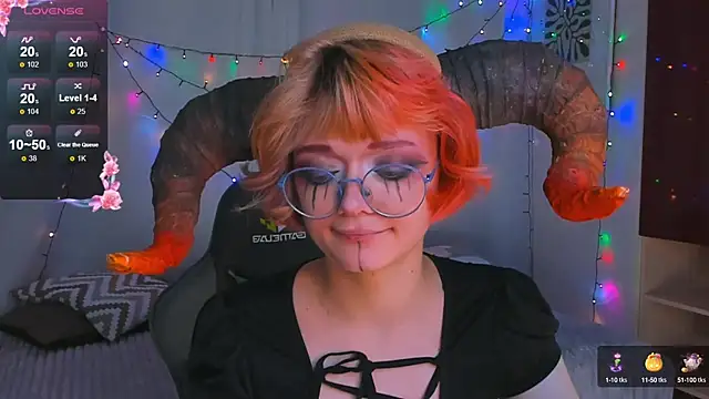 Snapshot of ohliva chatting on 12-21-24, 12:09 ohliva online show from 12-21-24, 12:09