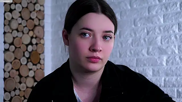 LowOncoming online show from 05-03-26, 03:23