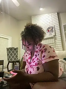 LillShayy online show from 05-05-26, 05:26