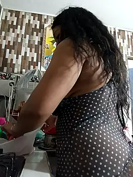 Michelle Brito1 online show from 03-14-25, 01:37