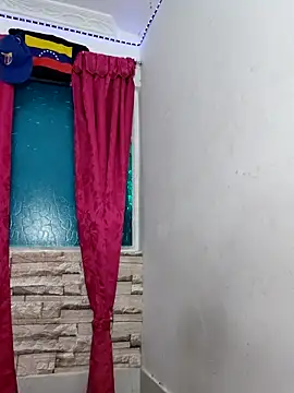 Michelle Brito1 online show from 03-12-26, 01:50