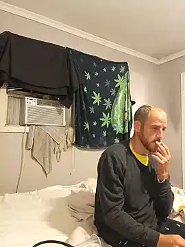 Snapshot of 5g4ever chatting on 10-26-25, 09:15 5g4ever online show from 10-26-25, 09:15