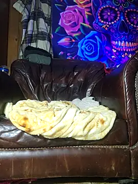 Snapshot of 5g4ever chatting on 12-02-25, 07:36 5g4ever online show from 12-02-25, 07:36