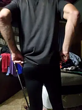 Snapshot of 5g4ever chatting on 12-18-25, 11:27 5g4ever online show from 12-18-25, 11:27