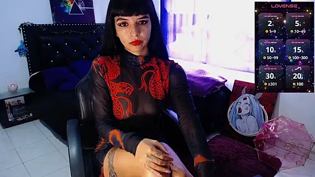 Snapshot of charllotee_dark chatting on 01-05-25, 06:56 charllotee dark online show from 01-05-25, 06:56