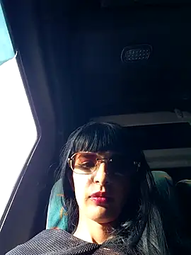 charllotee dark online show from 05-10-26, 09:53