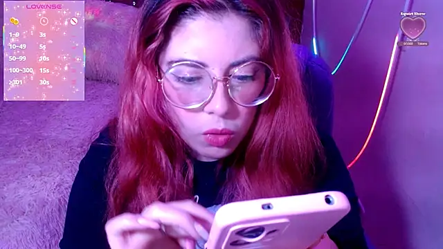 Snapshot of Azamy-12 chatting on 03-13-25, 11:27 Azamy-12 online show from 03-13-25, 11:27