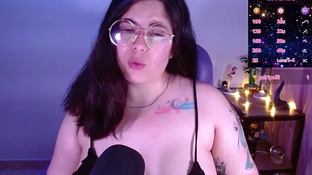 Snapshot of Azamy-12 chatting on 02-15-26, 07:51 Azamy-12 online show from 02-15-26, 07:51