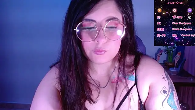 Snapshot of Azamy-12 chatting on 02-18-26, 05:36 Azamy-12 online show from 02-18-26, 05:36