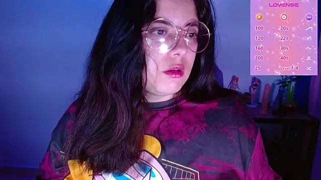 Snapshot of Azamy-12 chatting on 03-12-26, 06:41 Azamy-12 online show from 03-12-26, 06:41