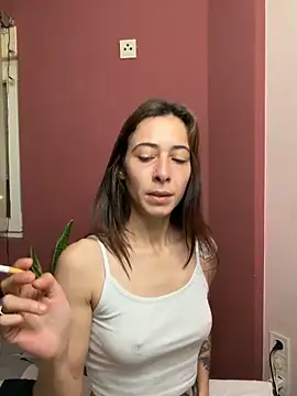 SOFIASWEETSECRETT online show from 05-01-26, 02:38
