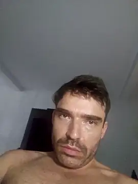 Snapshot of StupidCliff7 chatting on 09-30-25, 01:49 StupidCliff7 online show from 09-30-25, 01:49