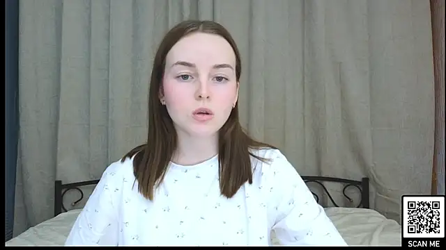 Snapshot of Wild__flowers chatting on 01-21-25, 06:12 Wild flowers online show from 01-21-25, 06:12