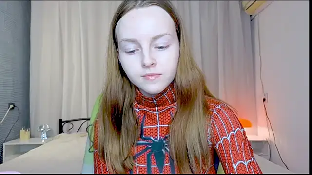 Snapshot of Wild__flowers chatting on 09-19-25, 04:51 Wild flowers online show from 09-19-25, 04:51