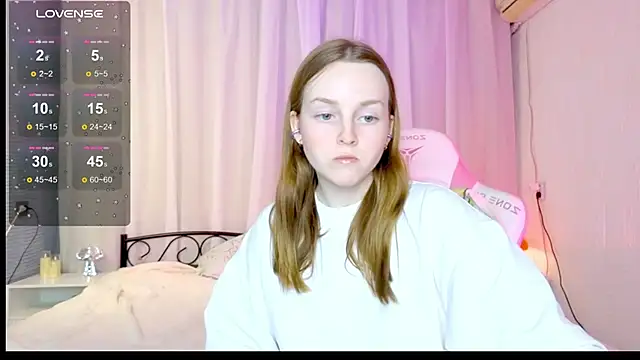 Snapshot of Wild__flowers chatting on 09-22-25, 07:38 Wild flowers online show from 09-22-25, 07:38