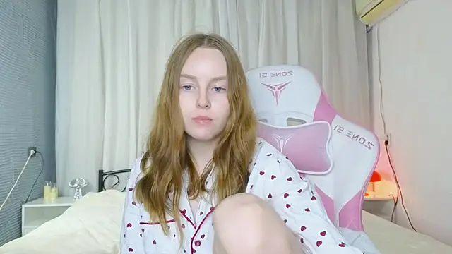 Snapshot of Wild__flowers chatting on 09-29-25, 11:20 Wild flowers online show from 09-29-25, 11:20