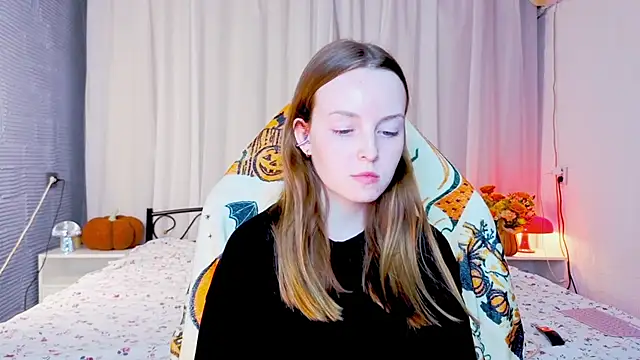 Snapshot of Wild__flowers chatting on 10-23-25, 06:50 Wild flowers online show from 10-23-25, 06:50