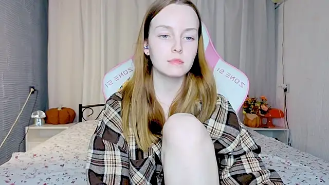 Snapshot of Wild__flowers chatting on 10-29-25, 03:47 Wild flowers online show from 10-29-25, 03:47