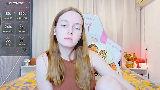 Snapshot of Wild__flowers chatting on 11-09-25, 04:27 Wild flowers online show from 11-09-25, 04:27