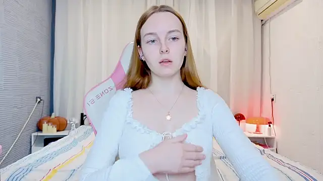 Snapshot of Wild__flowers chatting on 11-24-25, 07:24 Wild flowers online show from 11-24-25, 07:24