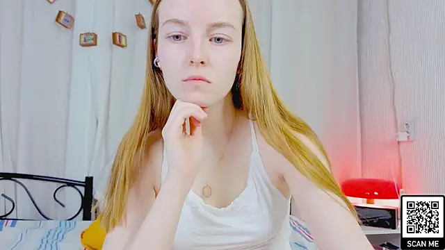 Snapshot of Wild__flowers chatting on 02-14-26, 04:20 Wild flowers online show from 02-14-26, 04:20