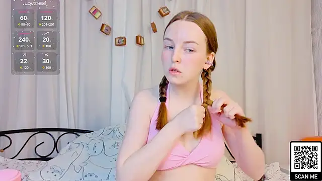 Snapshot of Wild__flowers chatting on 02-28-26, 03:02 Wild flowers online show from 02-28-26, 03:02