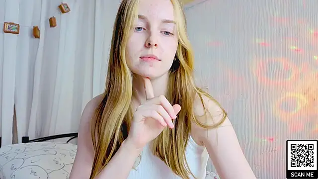 Snapshot of Wild__flowers chatting on 03-27-26, 06:40 Wild flowers online show from 03-27-26, 06:40