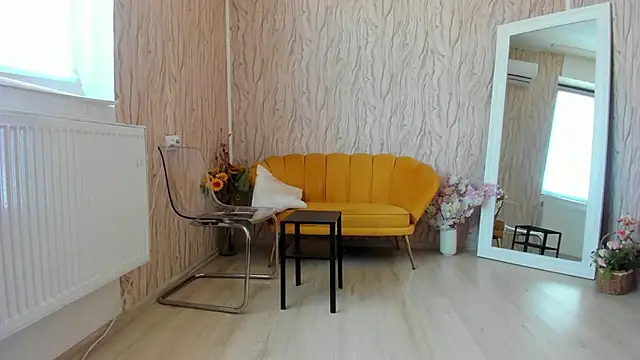 AishaRouhi online show from 02-26-25, 10:26