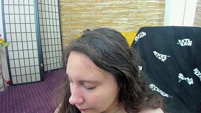 AishaRouhi online show from 11-22-25, 05:50