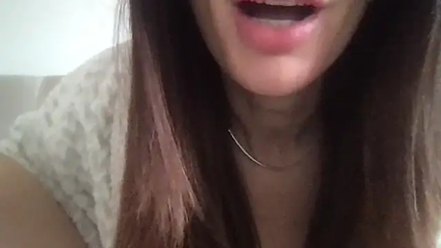 paolajonez online show from 11-02-25, 02:08