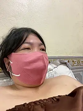 Hachi Sweetbabie  online show from 09-28-25, 10:37