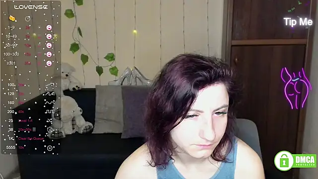 Snapshot of Muse_kitty_jenia chatting on 01-28-25, 06:28 Muse kitty jenia online show from 01-28-25, 06:28