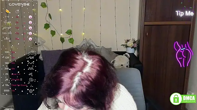 Snapshot of Muse_kitty_jenia chatting on 01-30-25, 01:44 Muse kitty jenia online show from 01-30-25, 01:44