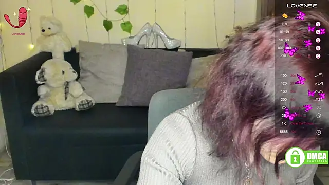 Snapshot of Muse_kitty_jenia chatting on 02-09-25, 09:28 Muse kitty jenia online show from 02-09-25, 09:28