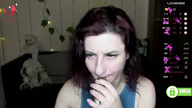 Snapshot of Muse_kitty_jenia chatting on 02-14-25, 02:18 Muse kitty jenia online show from 02-14-25, 02:18