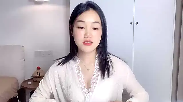 cloud8822 online show from 04-22-26, 01:56