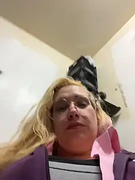 Lalalynn online show from 02-28-26, 08:48