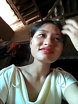 trieungoclnt online show from 09-17-25, 08:16