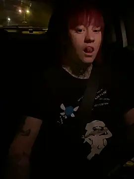 poussichienne online show from 06-17-26, 02:14