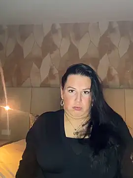 xlinastarrx online show from 04-11-26, 01:37