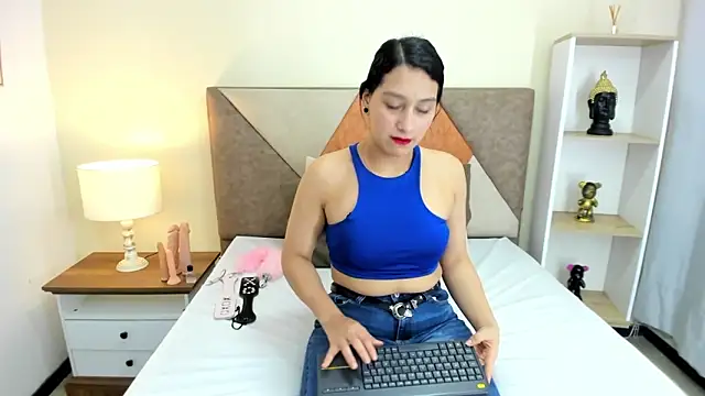 JennaCollins149 online show from 12-23-24, 10:23