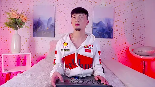 Snapshot of Steev_Novoa chatting on 02-04-26, 03:23 Steev Novoa online show from 02-04-26, 03:23