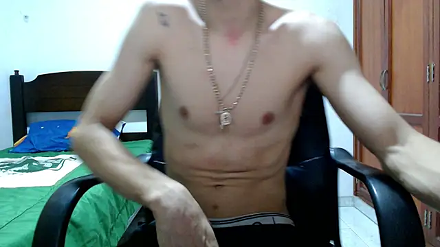 Snapshot of Dei_v_48 chatting on 04-07-26, 07:09 Dei v 48 online show from 04-07-26, 07:09