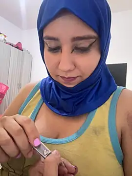 hannahayat online show from 06-08-26, 03:23