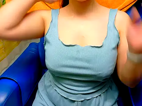 Snapshot of Cherry_6969 chatting on 02-26-26, 04:11 Cherry 6969 online show from 02-26-26, 04:11